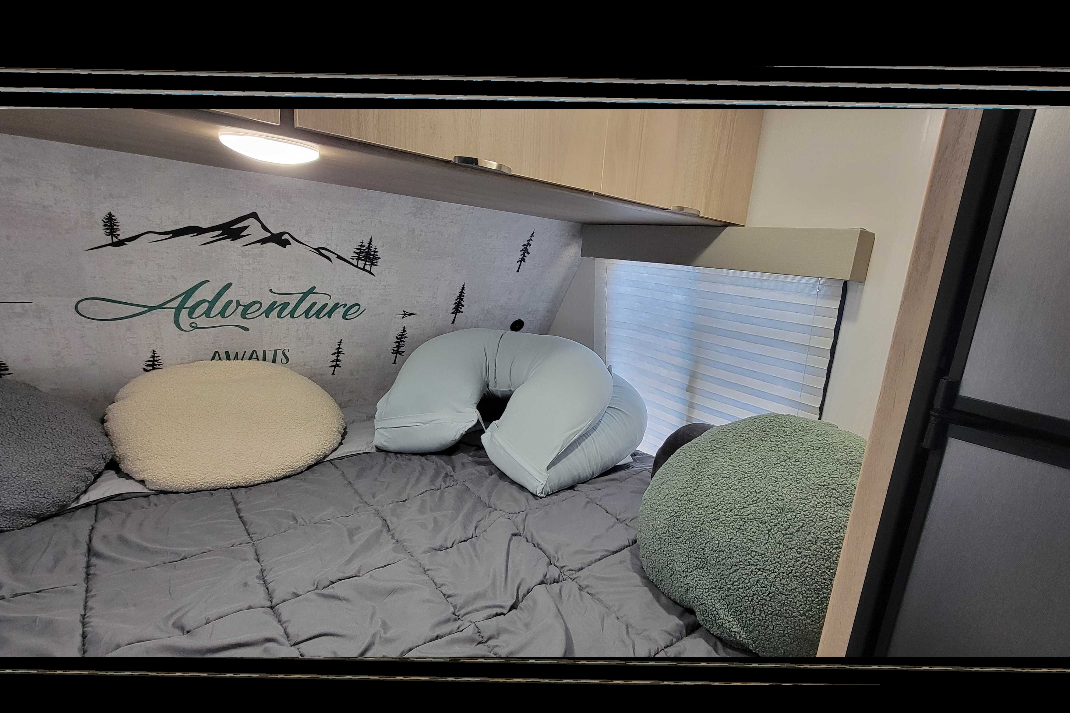 Winnebago Micro Minnie Travel Trailer