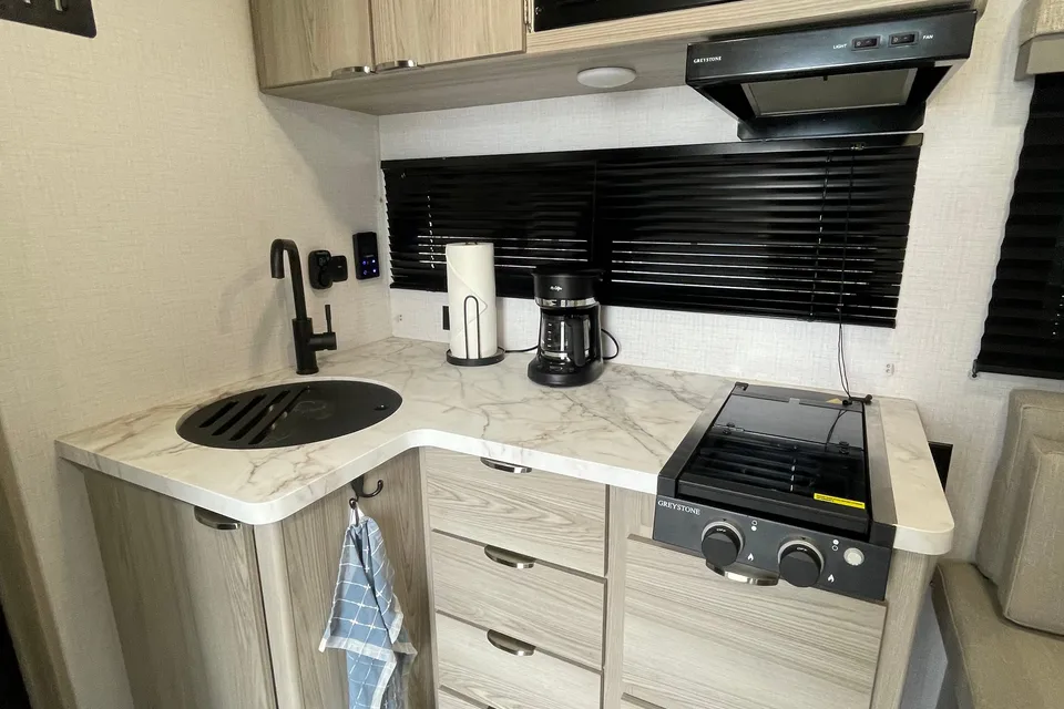 Beautiful Brand-New RV- Spacious, Comfortable, and Family-Ready! ✨
