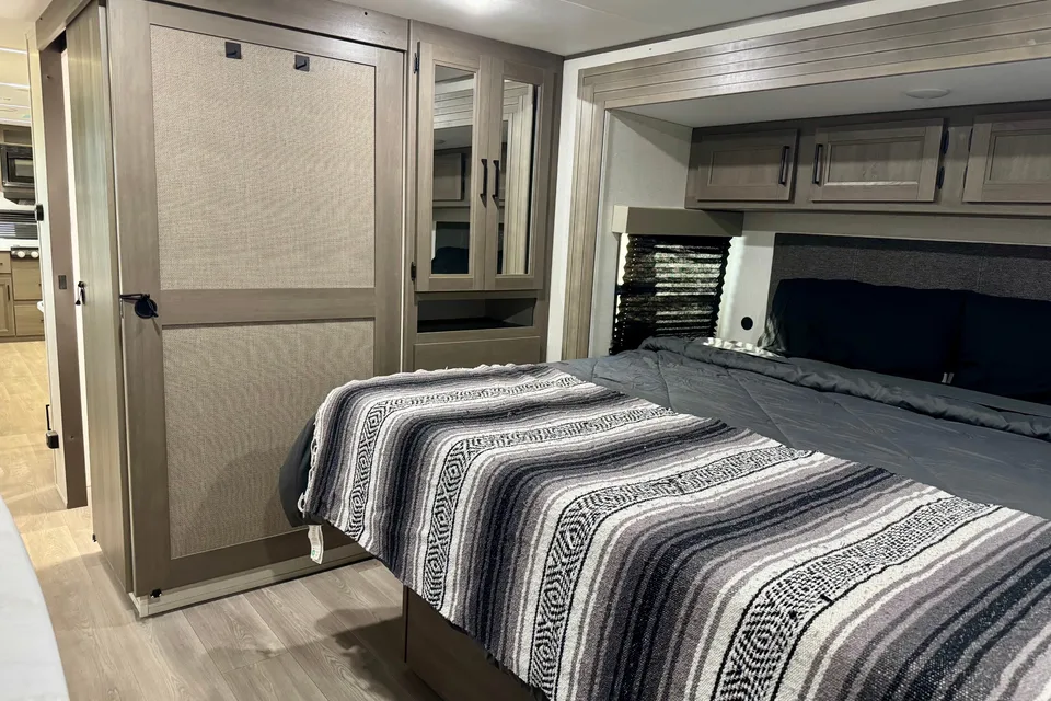 Thomas's Grand Design Transcend 315rkt Travel Trailer