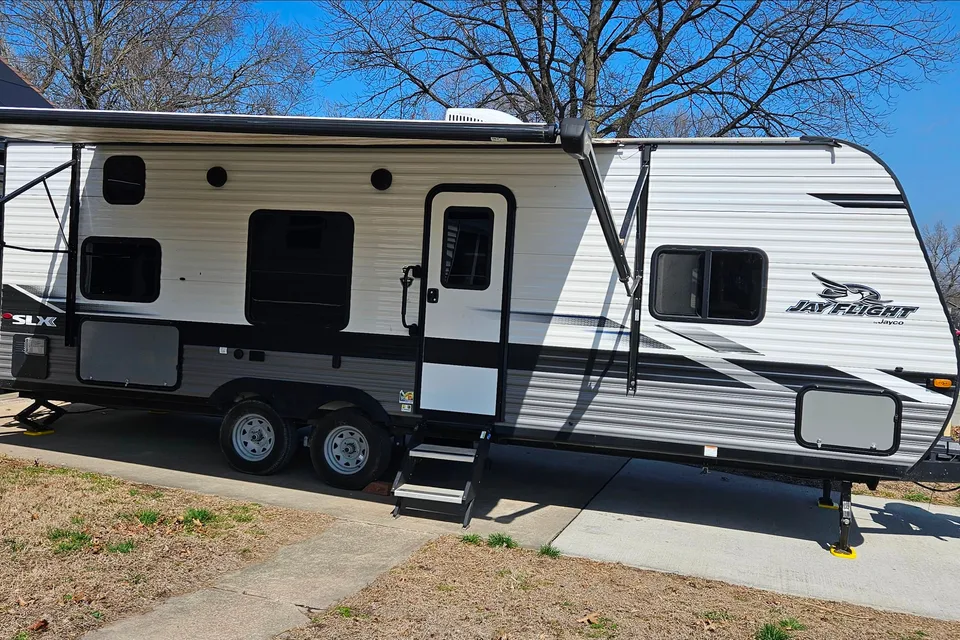 Chad and Nicole's Jayco Jay Flight SLX 264-BH Travel Trailer