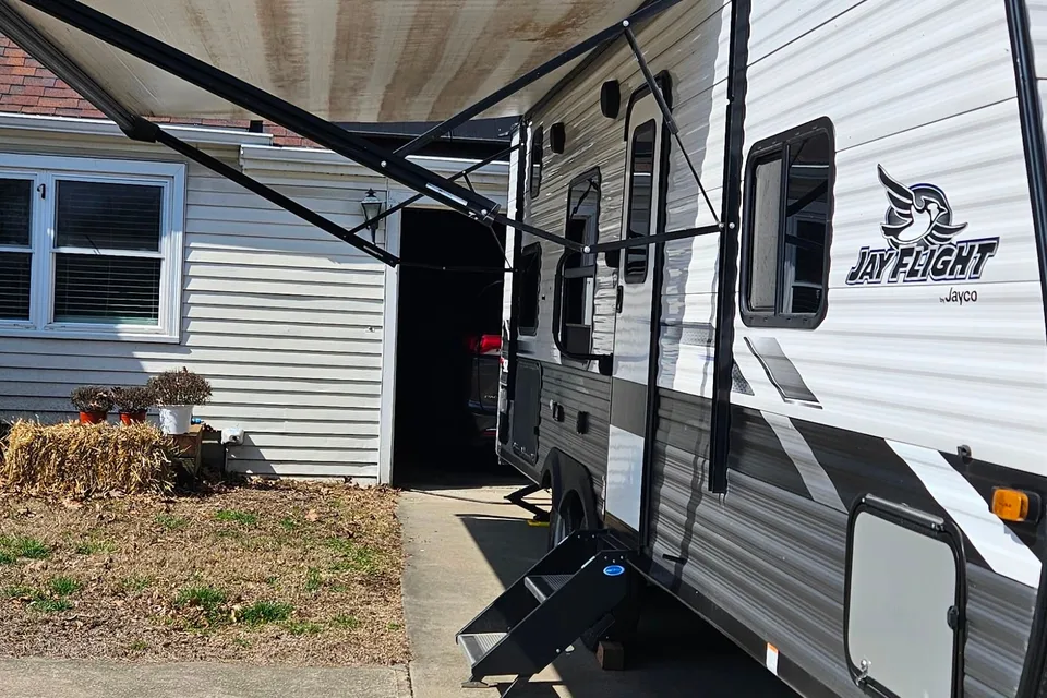 Chad and Nicole's Jayco Jay Flight SLX 264-BH Travel Trailer