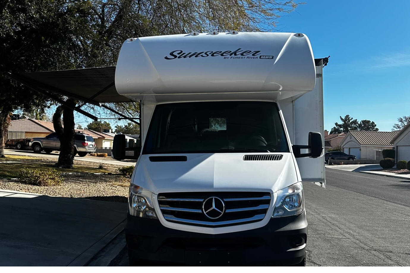 Mercedes Benz Sprinter Forest River Sunseeker 2400S