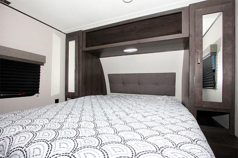Samuel 's Grand design transcend Transcend Xplor 261BH Travel Trailer
