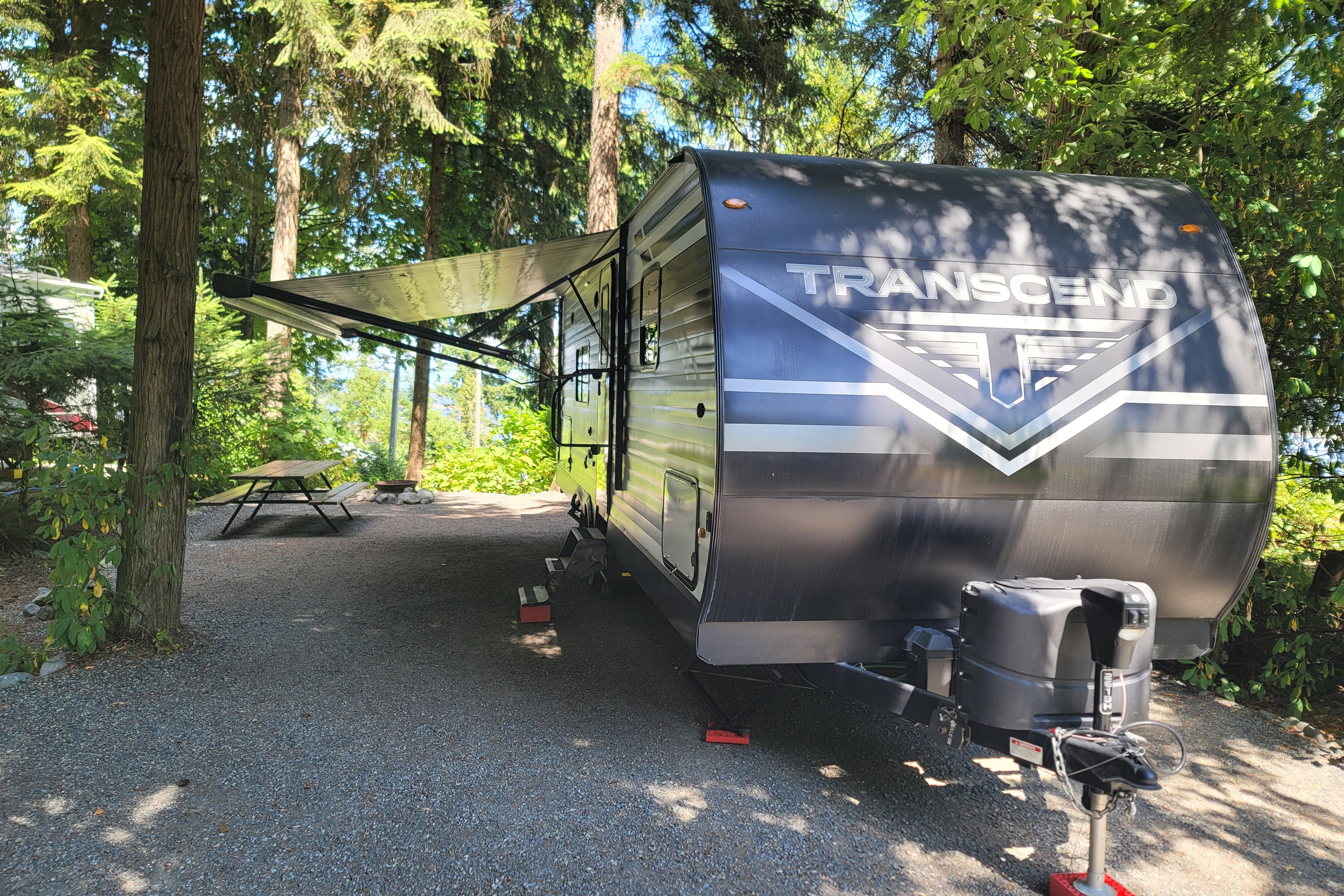 Samuel 's Grand design transcend Transcend Xplor 261BH Travel Trailer