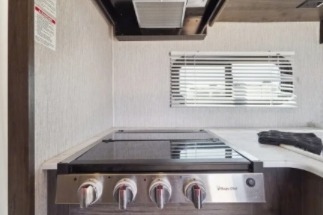 2021 Coachmen Leprechaun 270QB: Explore in Comfort and Style