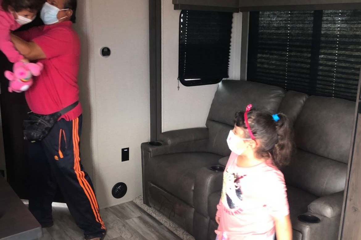 Lesly's RV Cottage