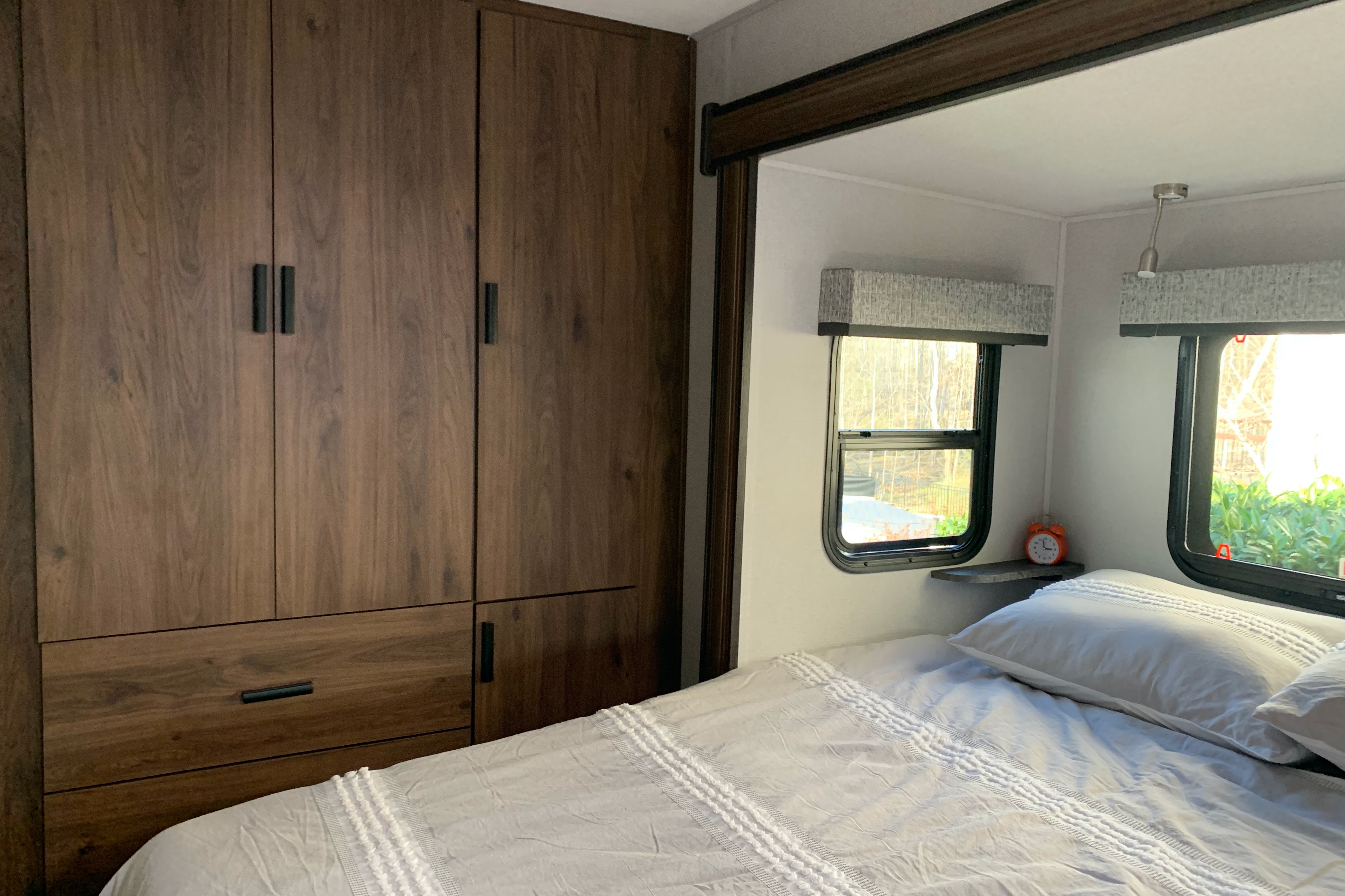 Forest River Sunseeker 2400b Class C with ALL the Comforts of HOME