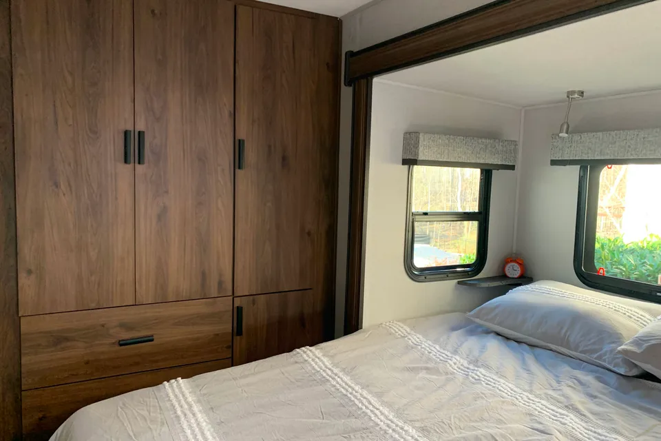Forest River Sunseeker 2400b Class C with ALL the Comforts of HOME