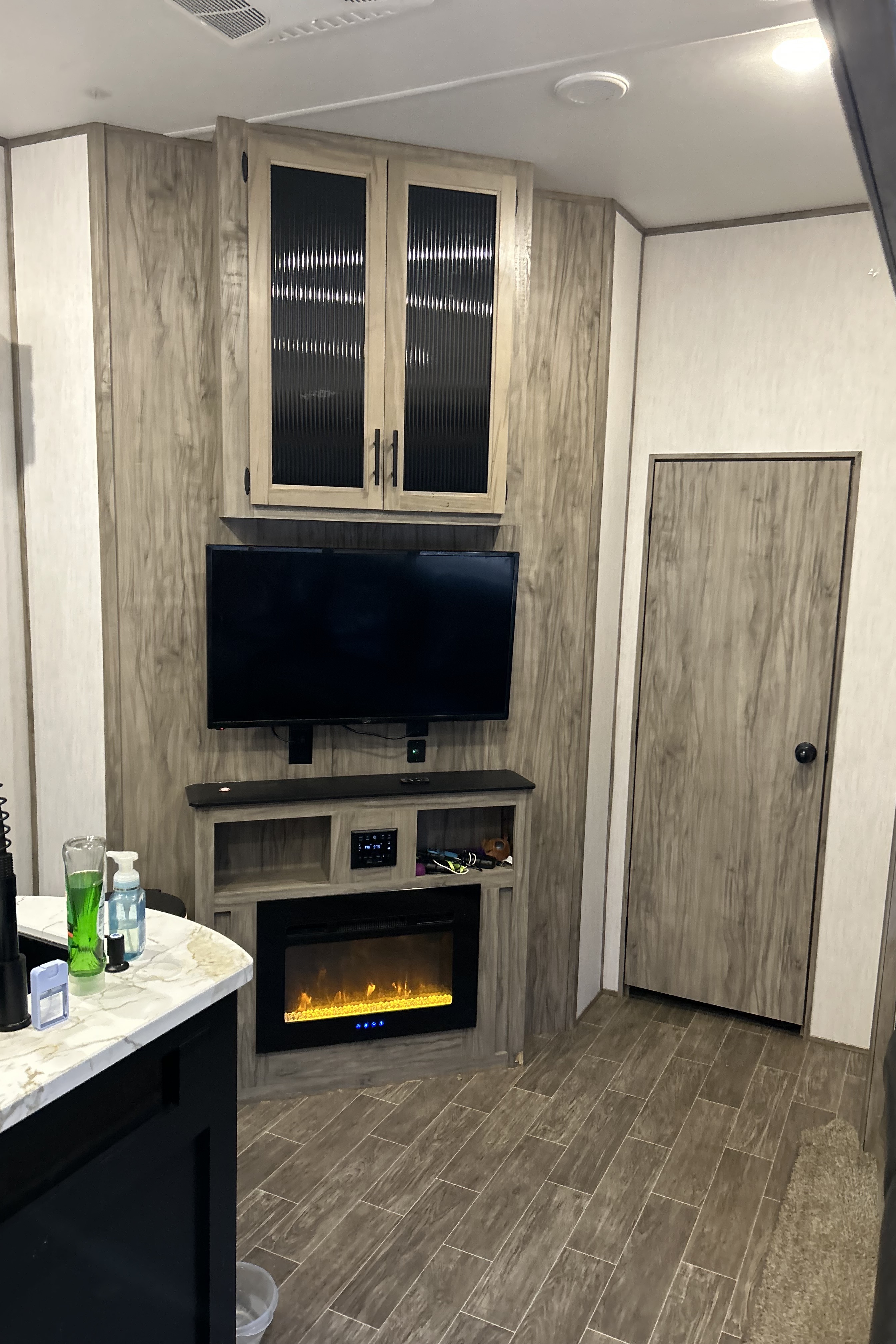 The Rolling Condo ** New Listing**