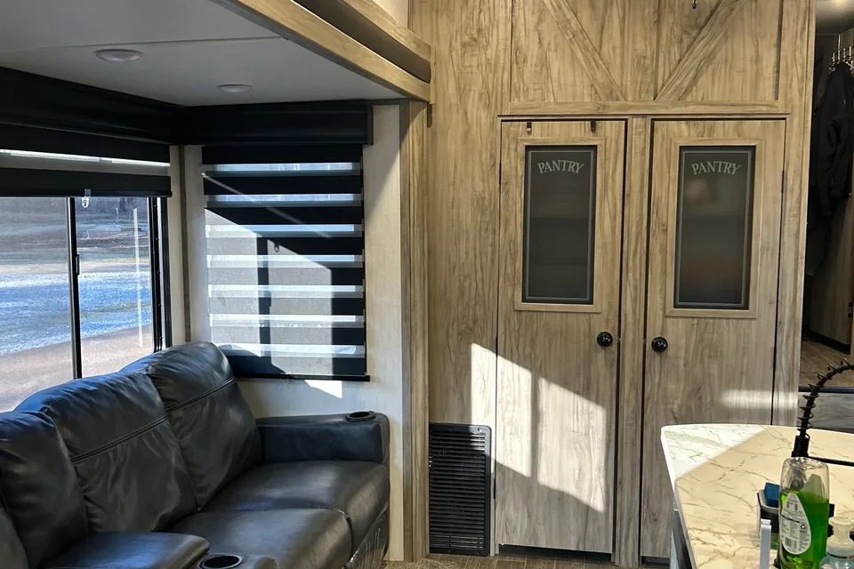The Rolling Condo ** New Listing**