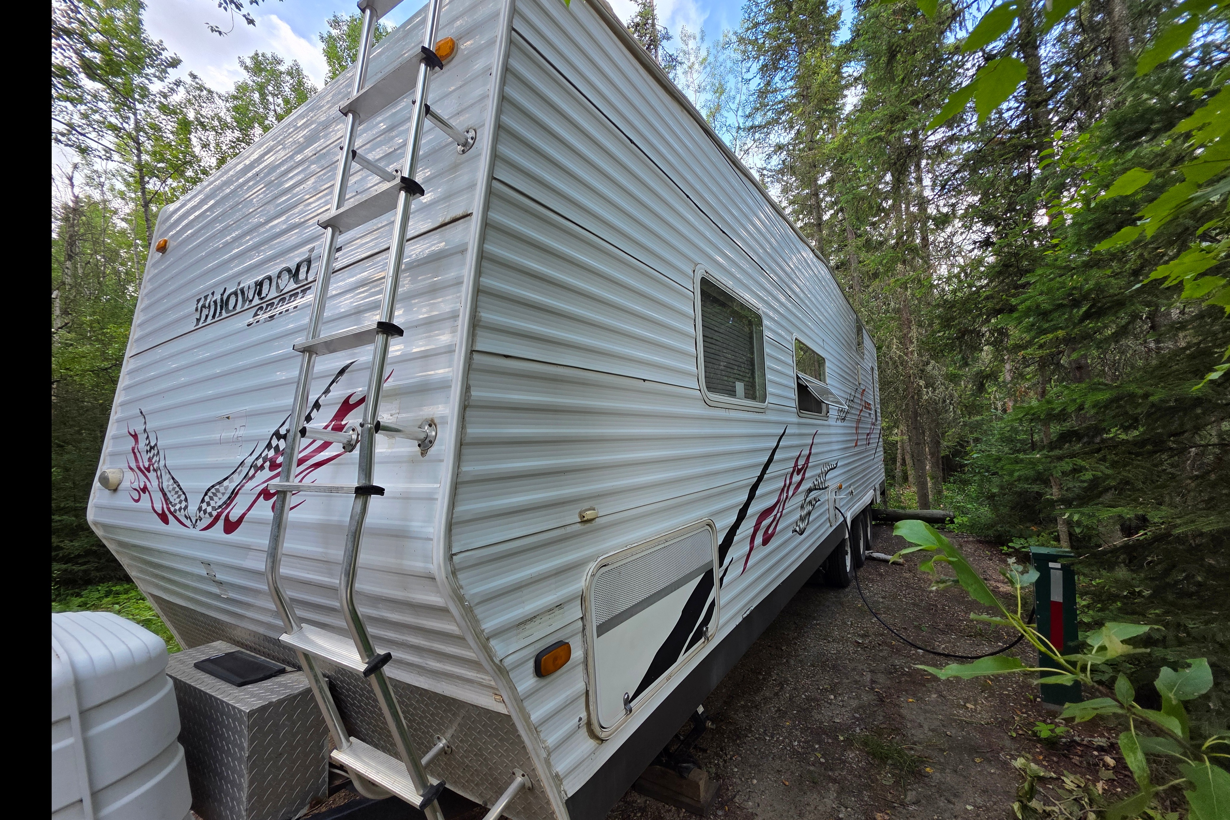 Al's Wildwood SPORT LE Toy Hauler