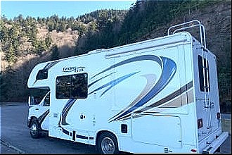 RV Trippin - "Eleanor" - Thor Freedom Elite