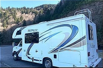 RV Trippin - "Eleanor" - Thor Freedom Elite