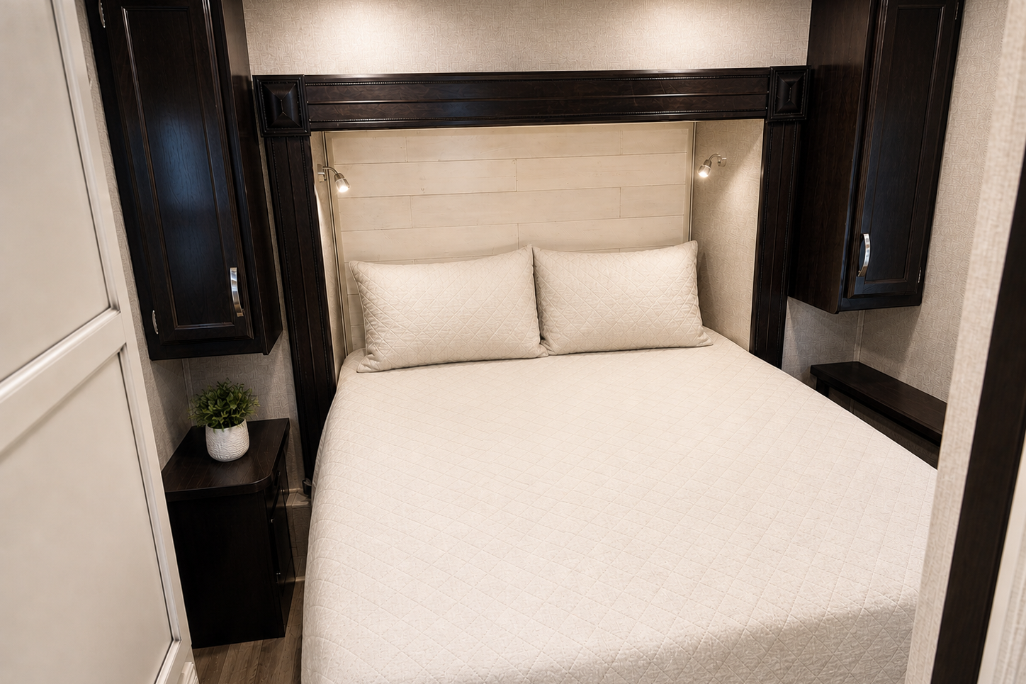 Meet "Bonnie"- Jayco Greyhawk 30 Z Class C