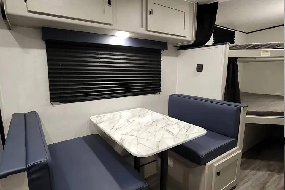 Coachmen Apex Nano 186BH