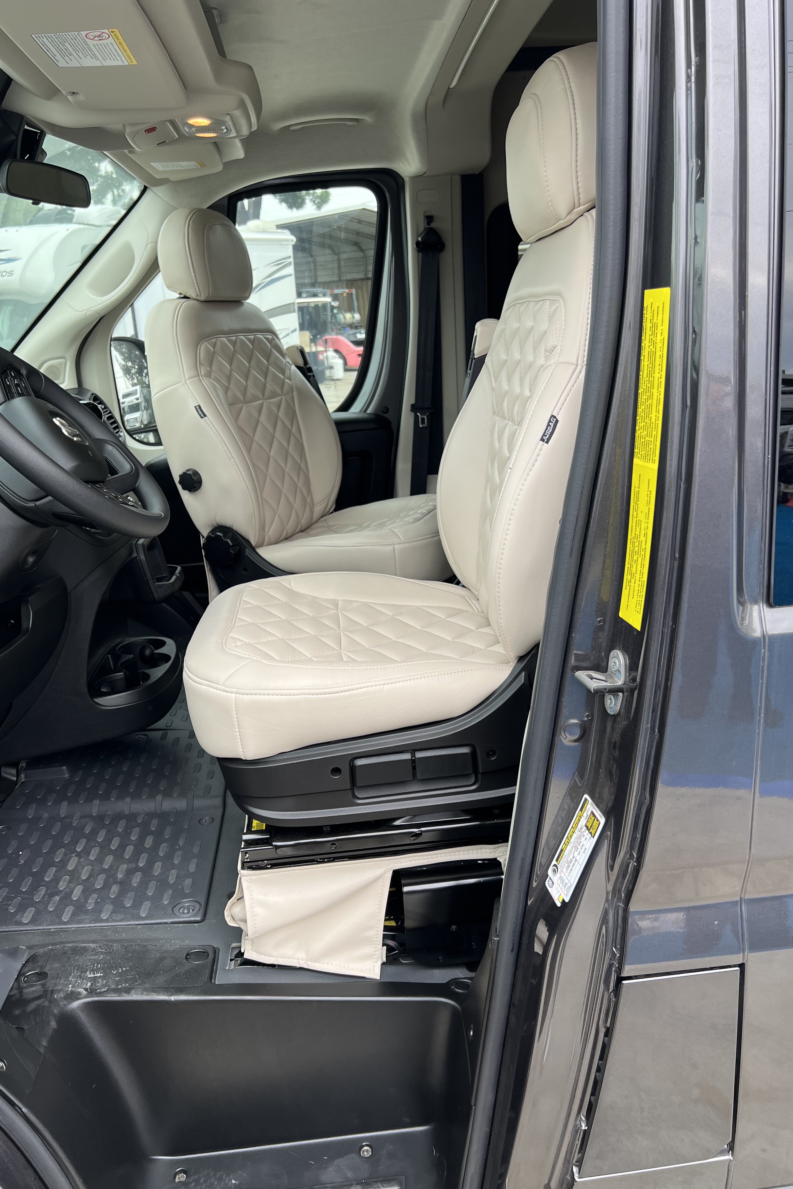 Jayco Dodge ram Class B