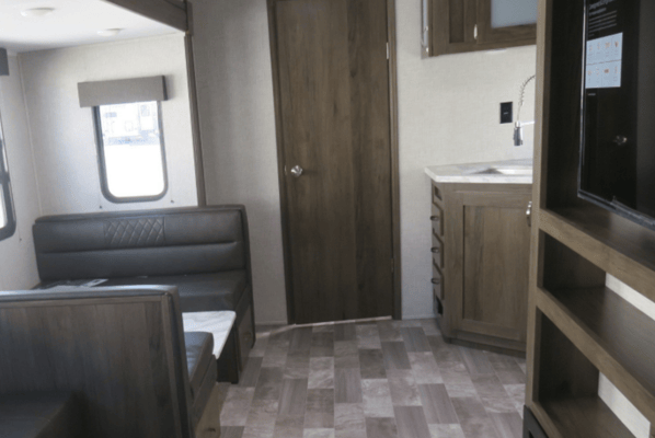 Modern and comfortable East to West 281BH Travel Trailer