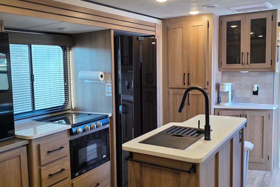 Coleman 2026 Travel Trailer