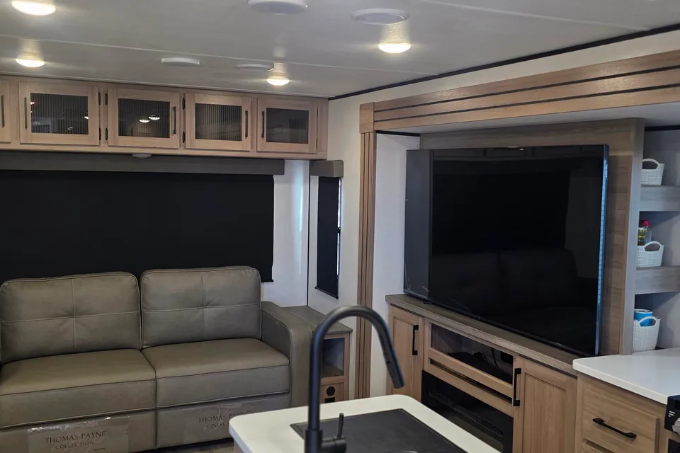 Coleman 2026 Travel Trailer