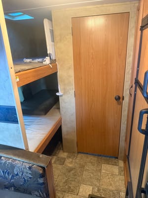 Melinda 's Hornet 2009 Travel Trailer