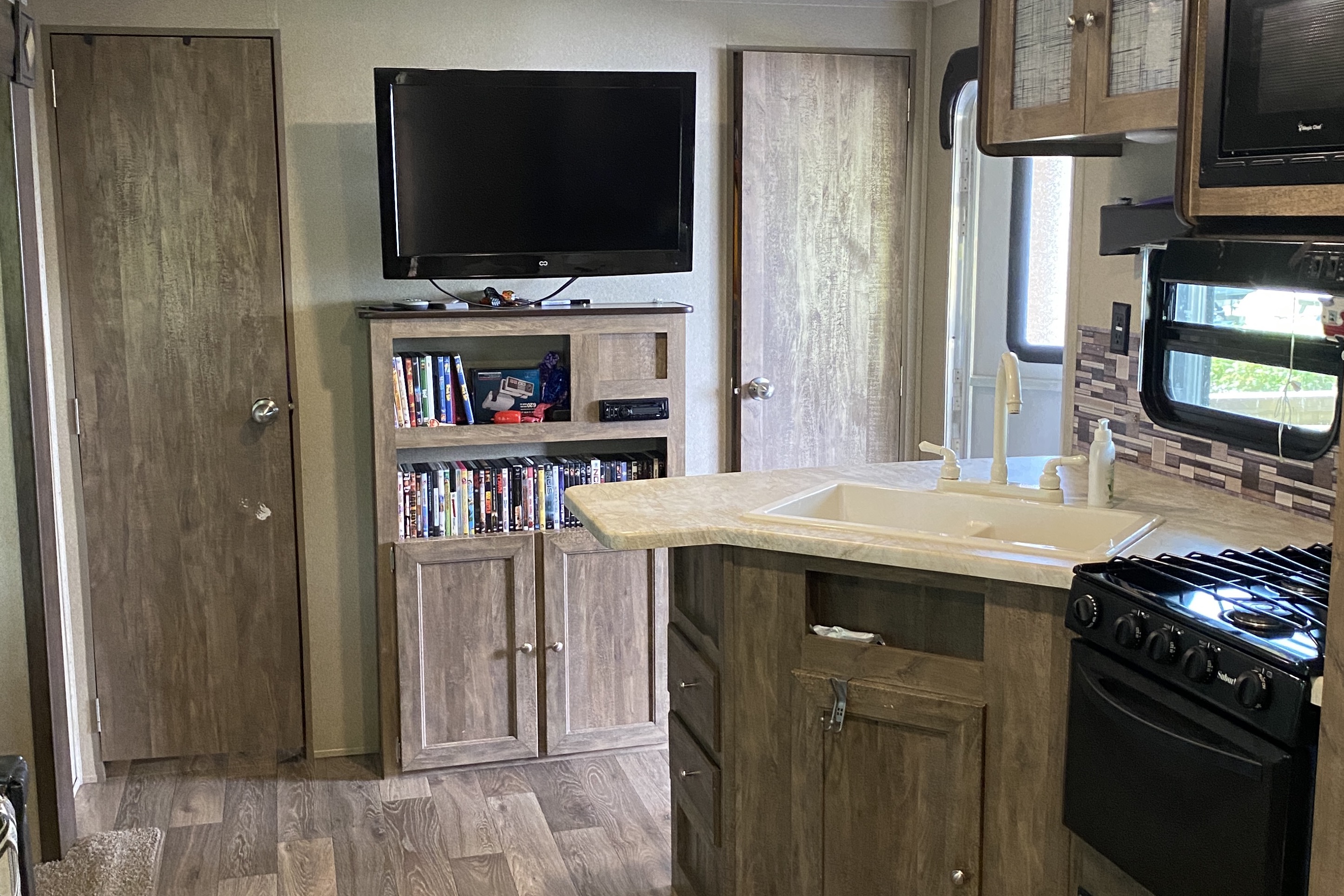 Little’s Puma 30dbsc Camper