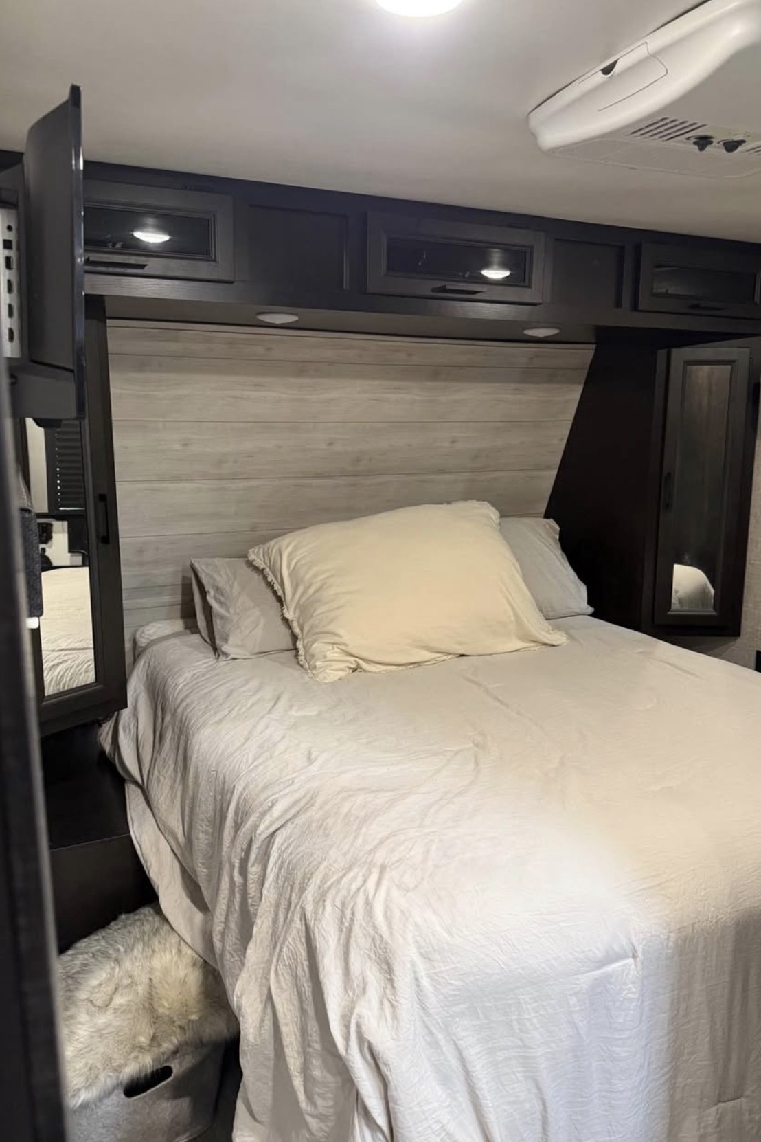 Retreat-2-Go:  Rustic Luxury Camper