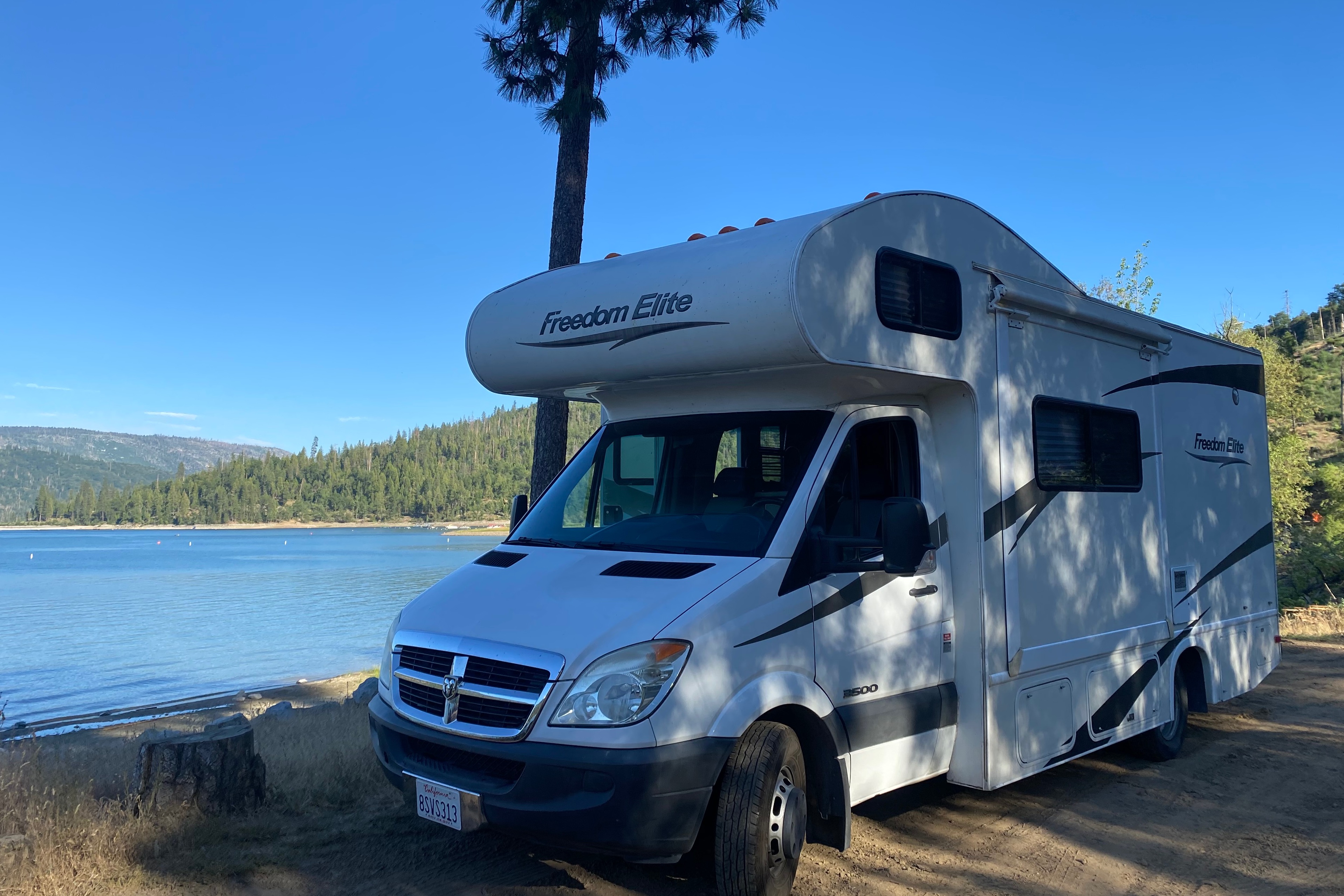 Travis's Thor Freedom Elite Mercedes Sprinter Diesel Class C