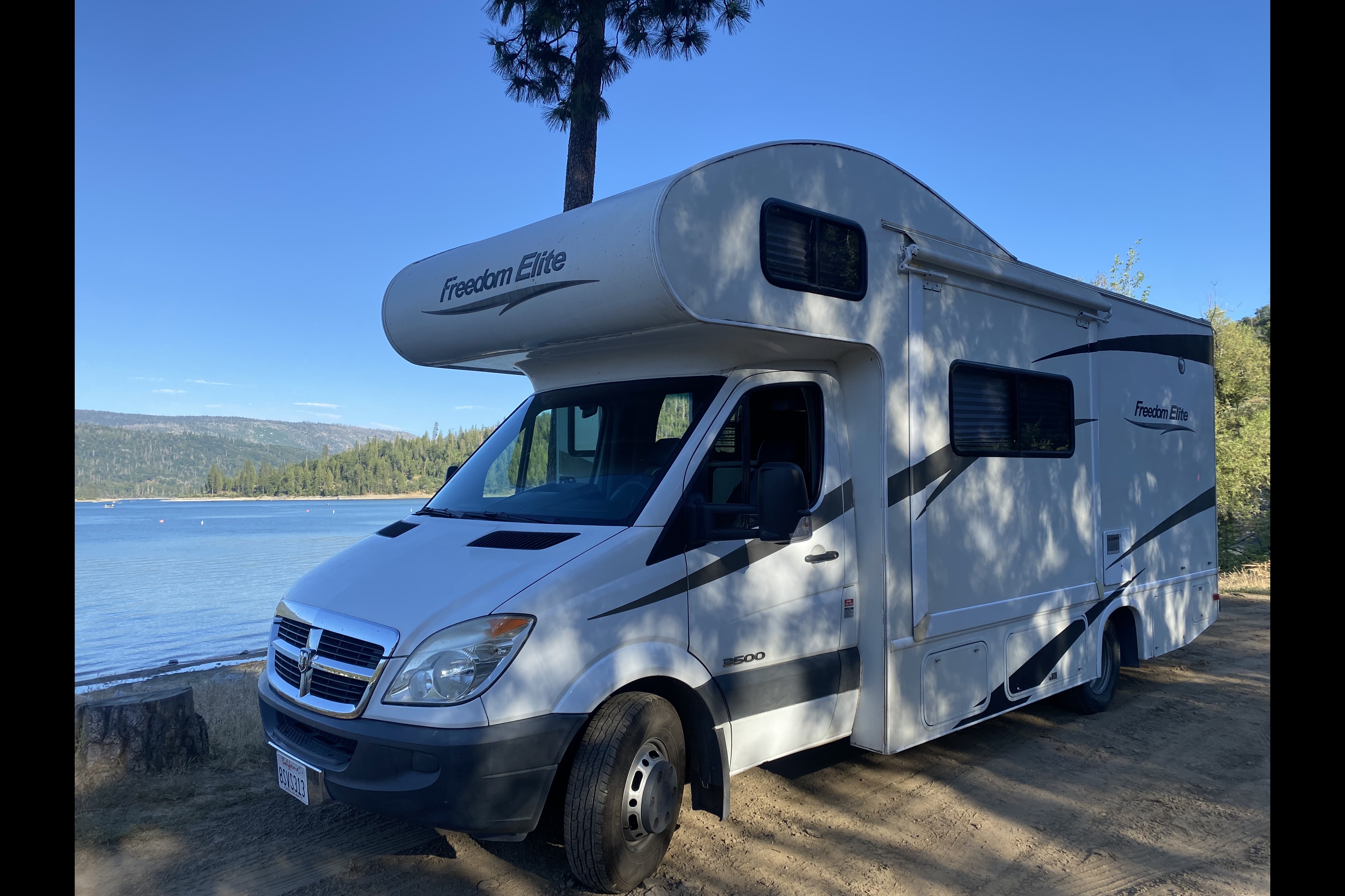 Travis's Thor Freedom Elite Mercedes Sprinter Diesel Class C
