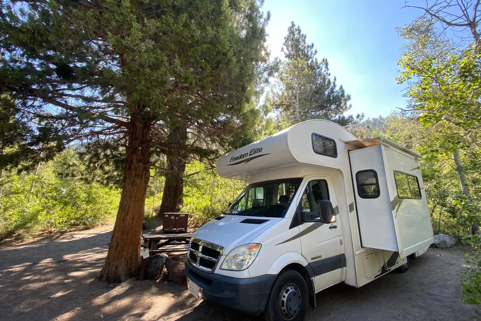 Travis's Thor Freedom Elite Mercedes Sprinter Diesel Class C