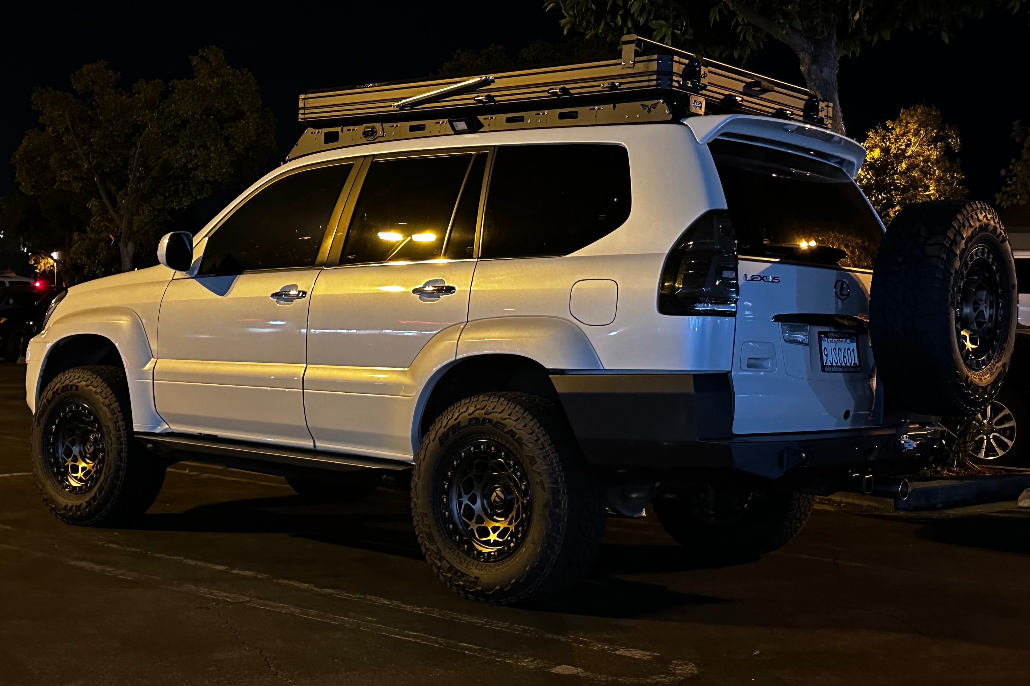 Alex's Lexus GX 470 Campervan