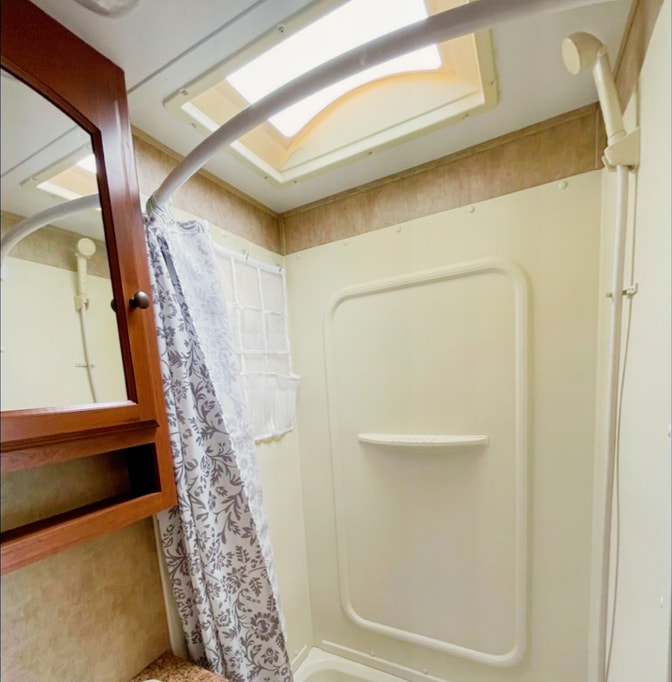 Liz and Steven's Dutchmen Coleman  Travel Trailer