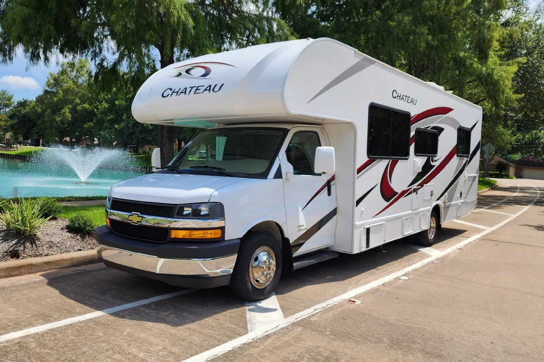 Queenie's RV BnB 