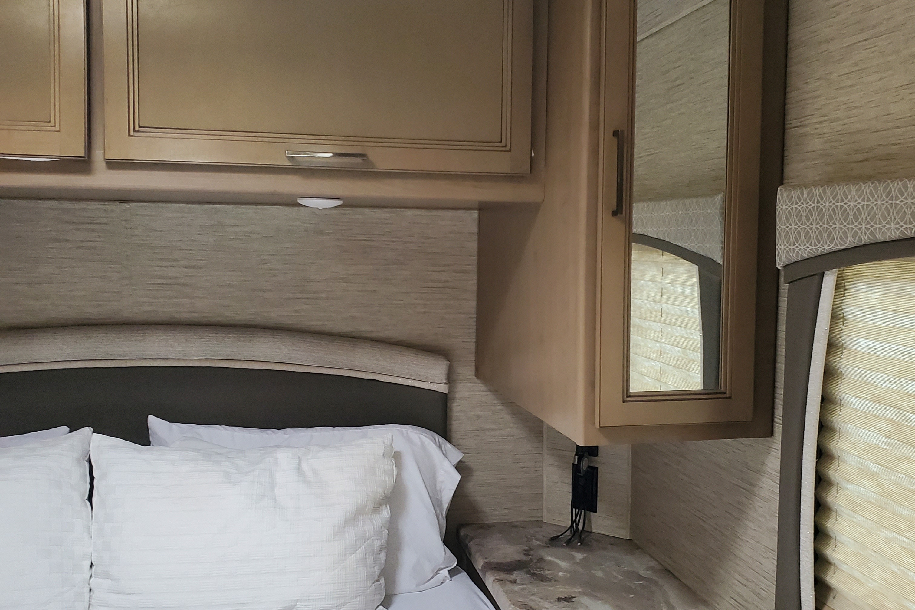 Queenie's RV BnB 