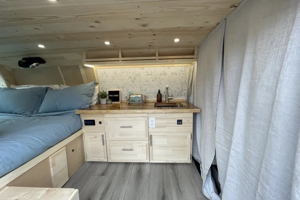 Jasper the Camper Van