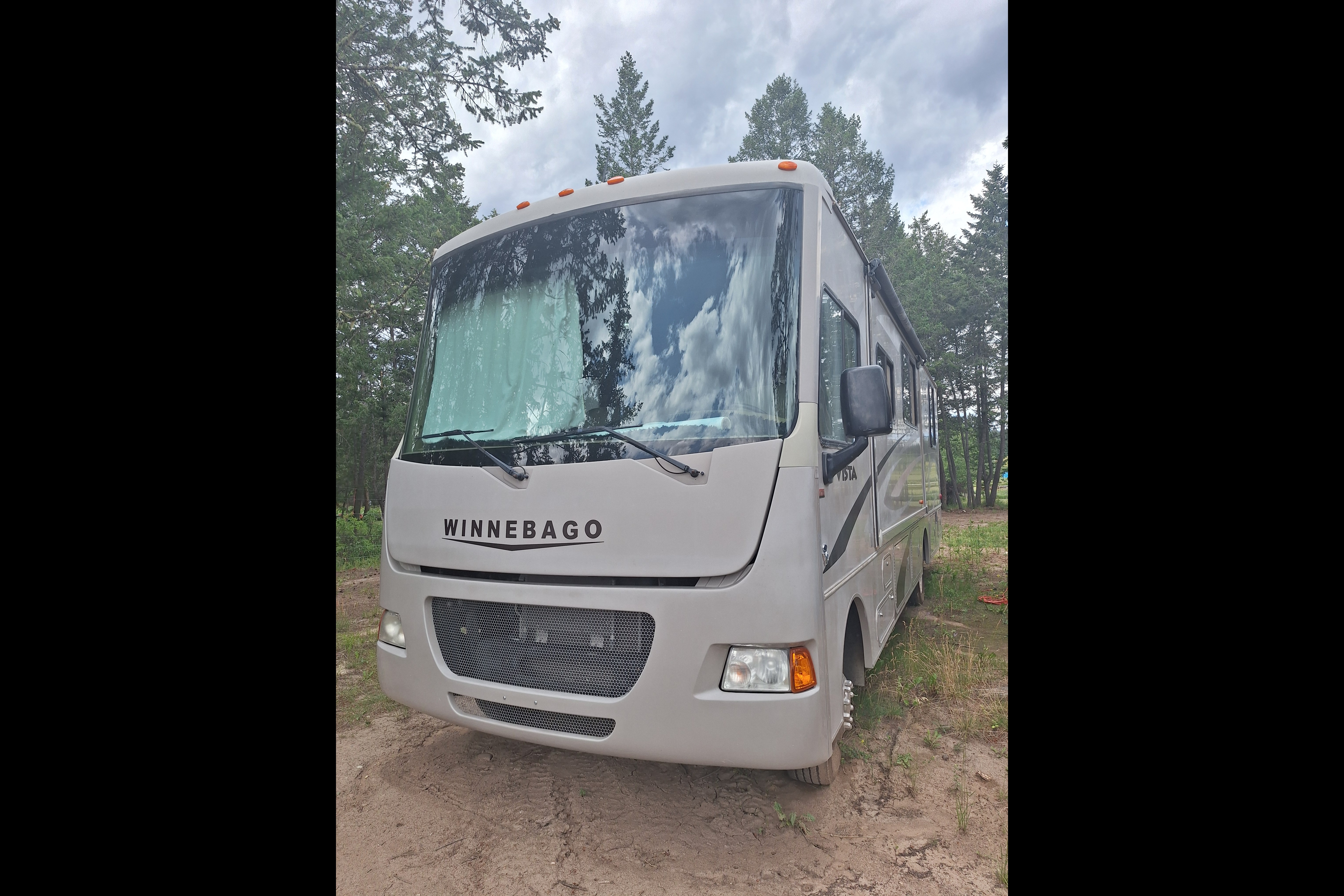 RV by the Lake - Canyon View
