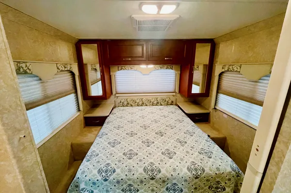 Easy to Drive Everything Included 2007 Four Winds
