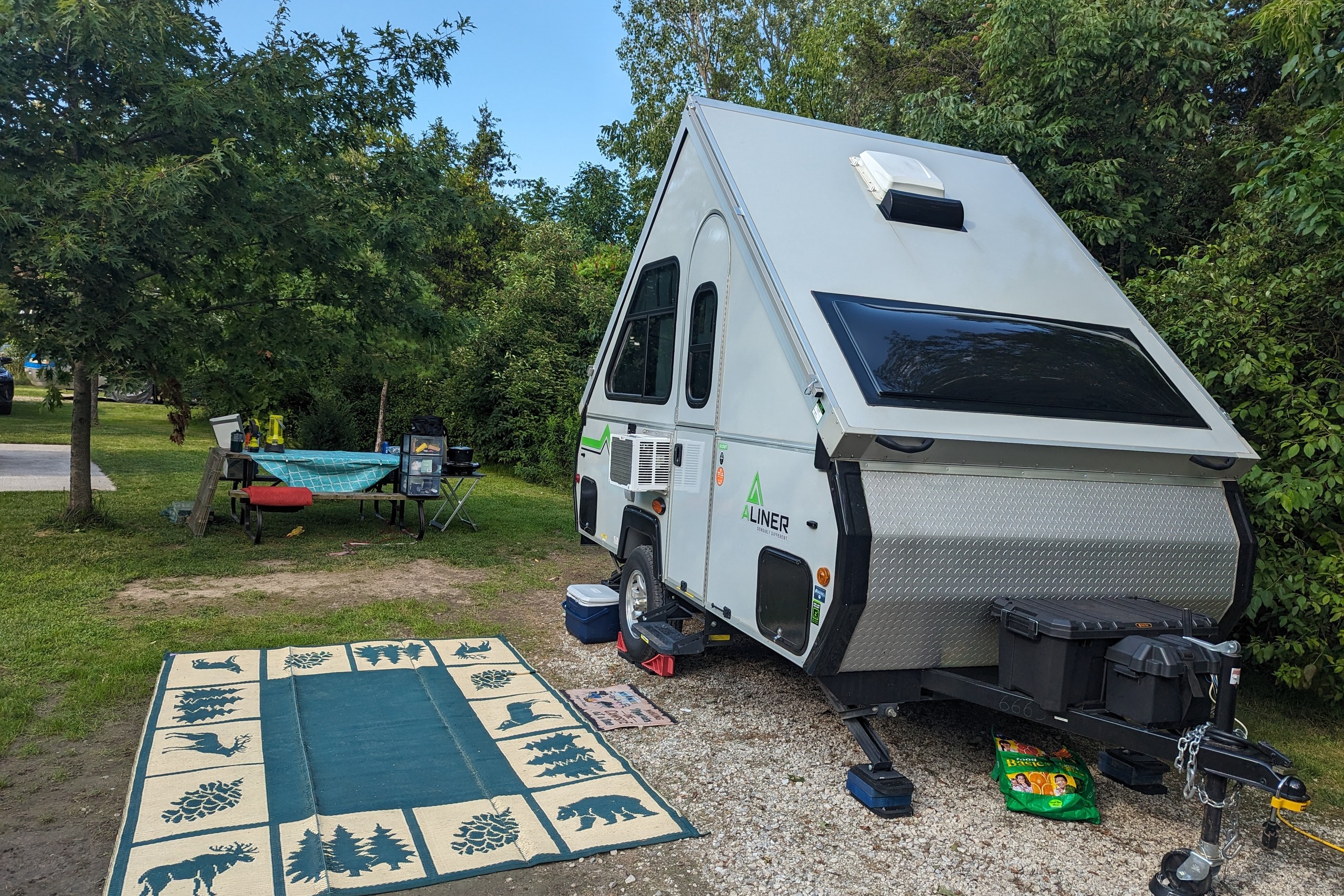 The Glamp-Liner