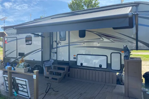 Forest River Crusader Sellette 297RSK