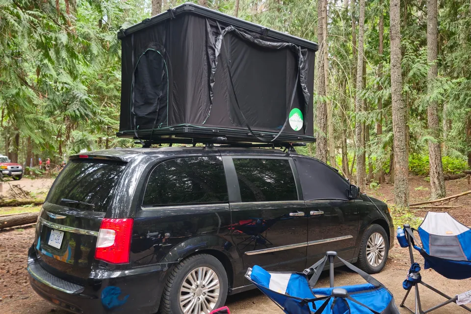 Billy's Chrysler town and country Campervan
