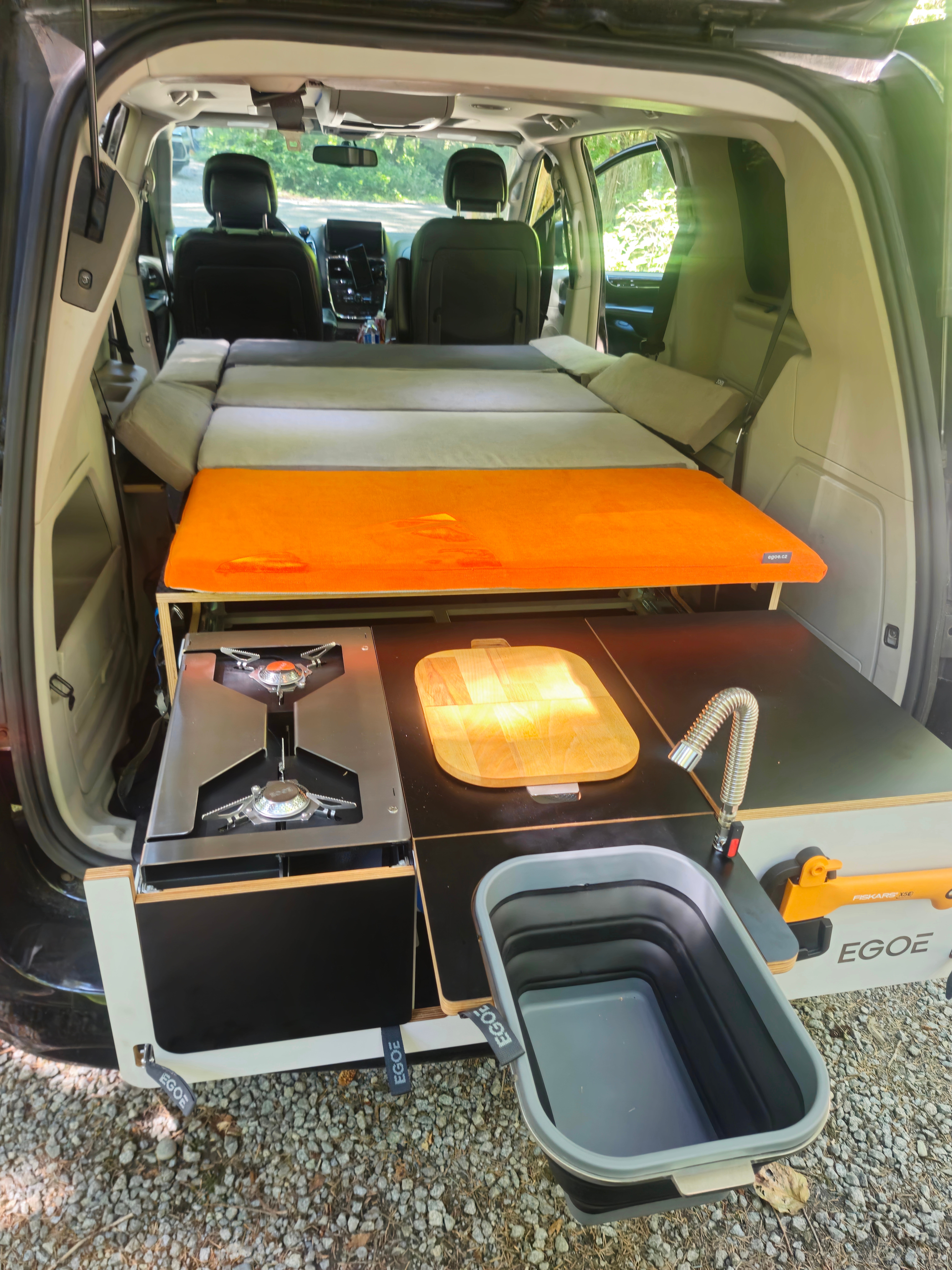 Billy's Chrysler town and country Campervan