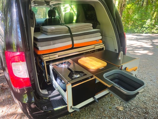 Billy's Chrysler town and country Campervan