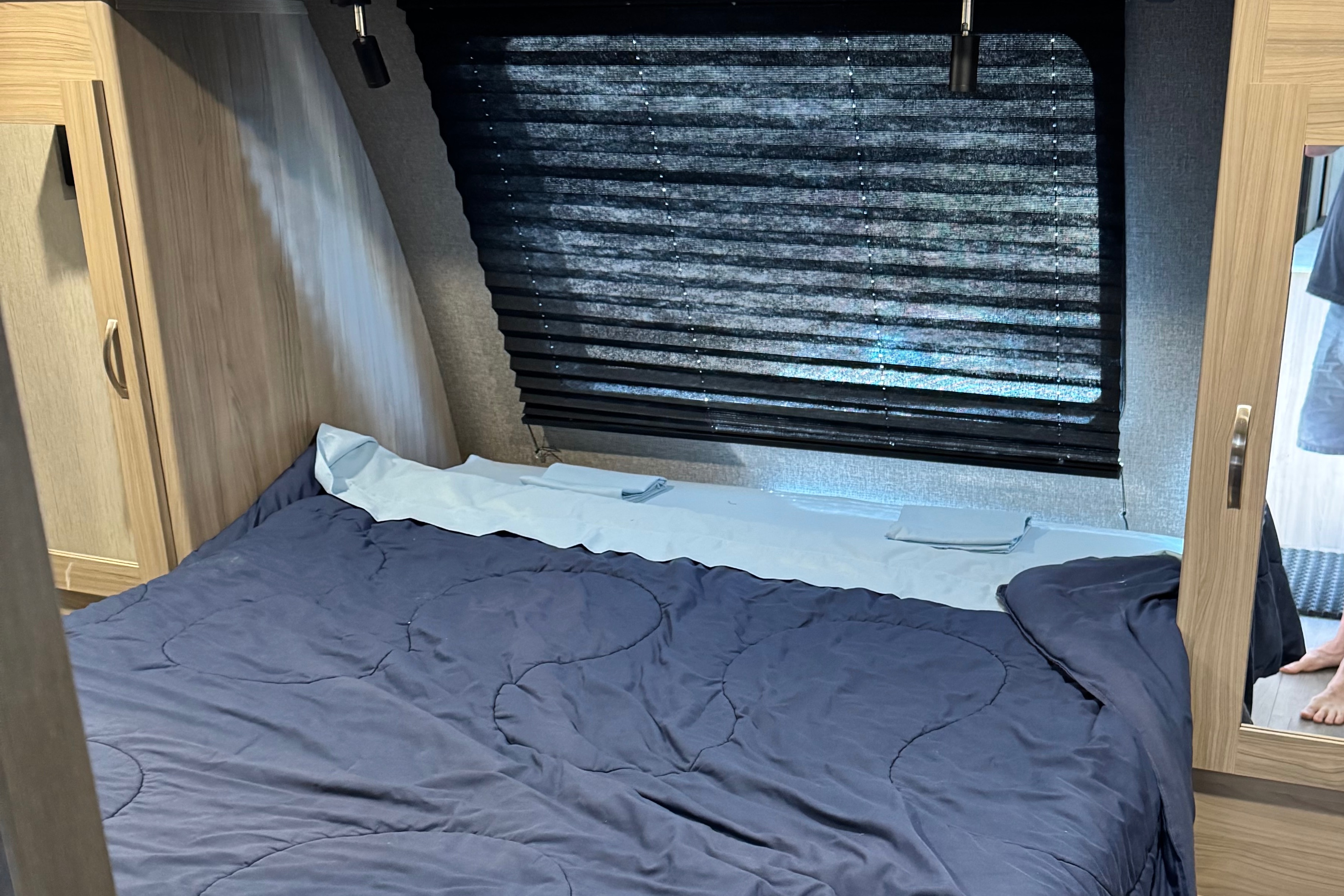 Whiteson's Coachmen 252 RBS Freedom Express Travel Trailer