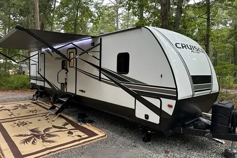 2022 Cruiser Aire 33BHB - Big Family RV Rentals