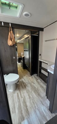 2021 Grand Design Xplor 265 bunk house family/pet friendly