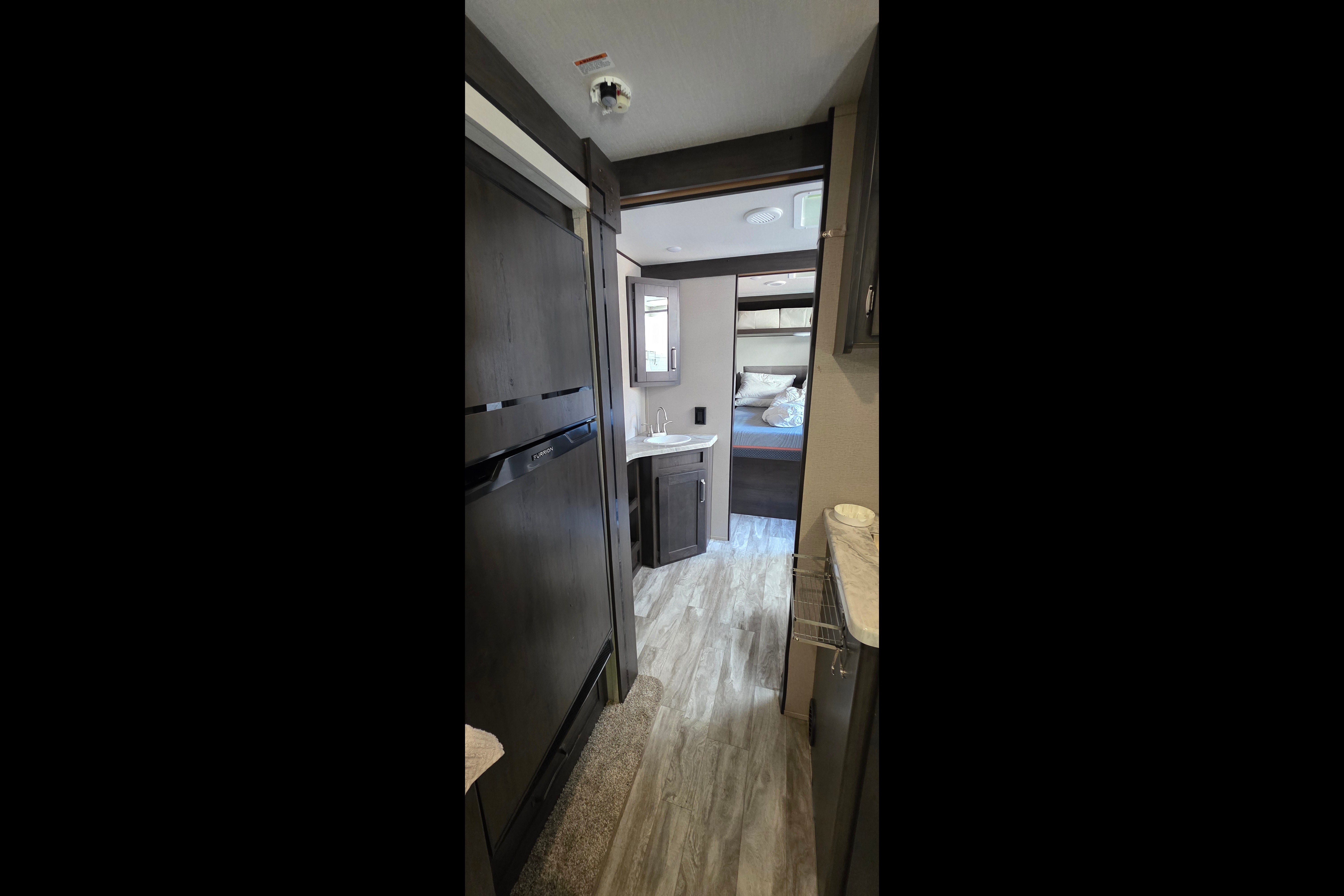 2021 Grand Design Xplor 265 bunk house family/pet friendly