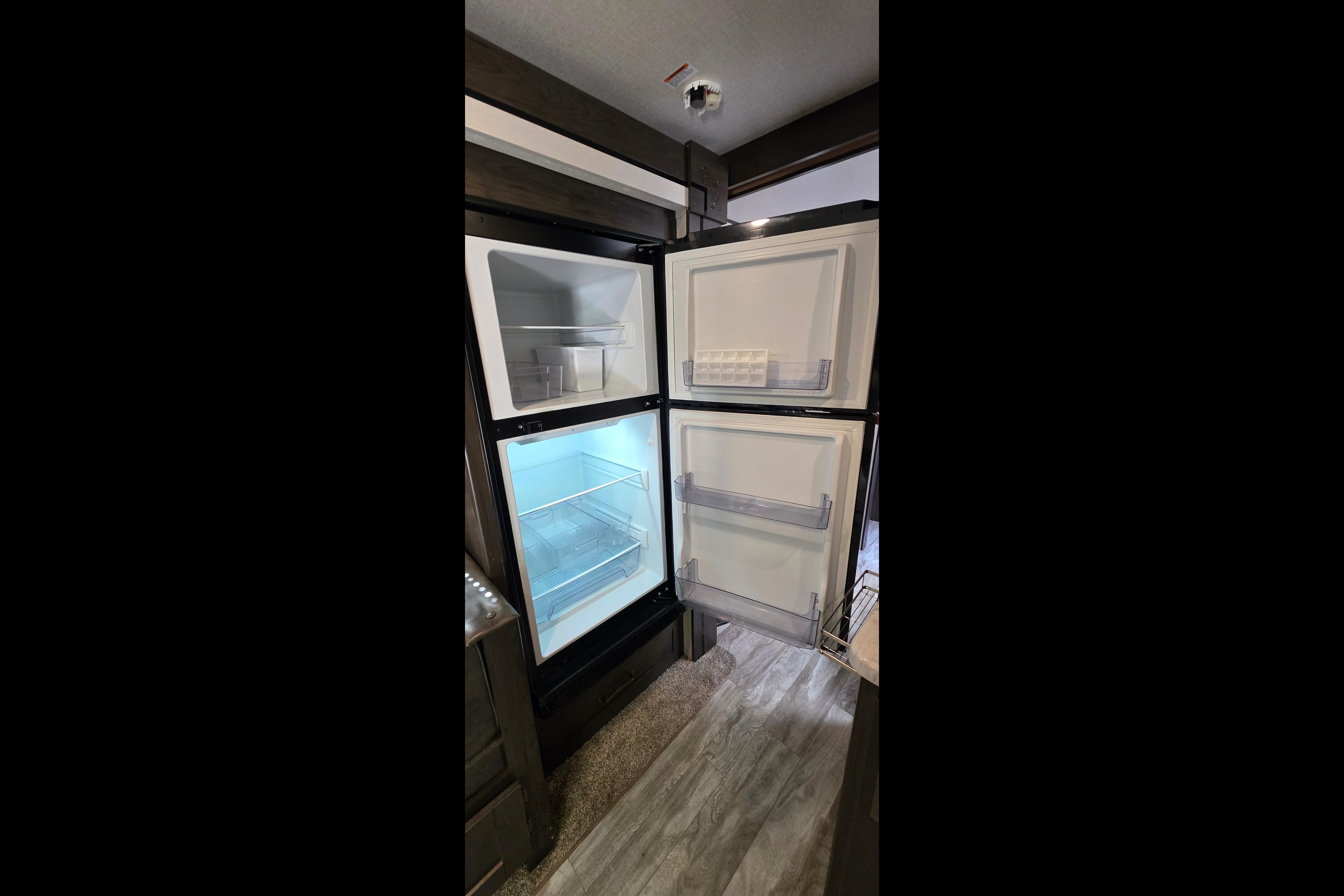 2021 Grand Design Xplor 265 bunk house family/pet friendly