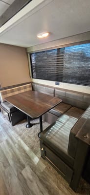 2021 Grand Design Xplor 265 bunk house family/pet friendly