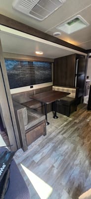 2021 Grand Design Xplor 265 bunk house family/pet friendly