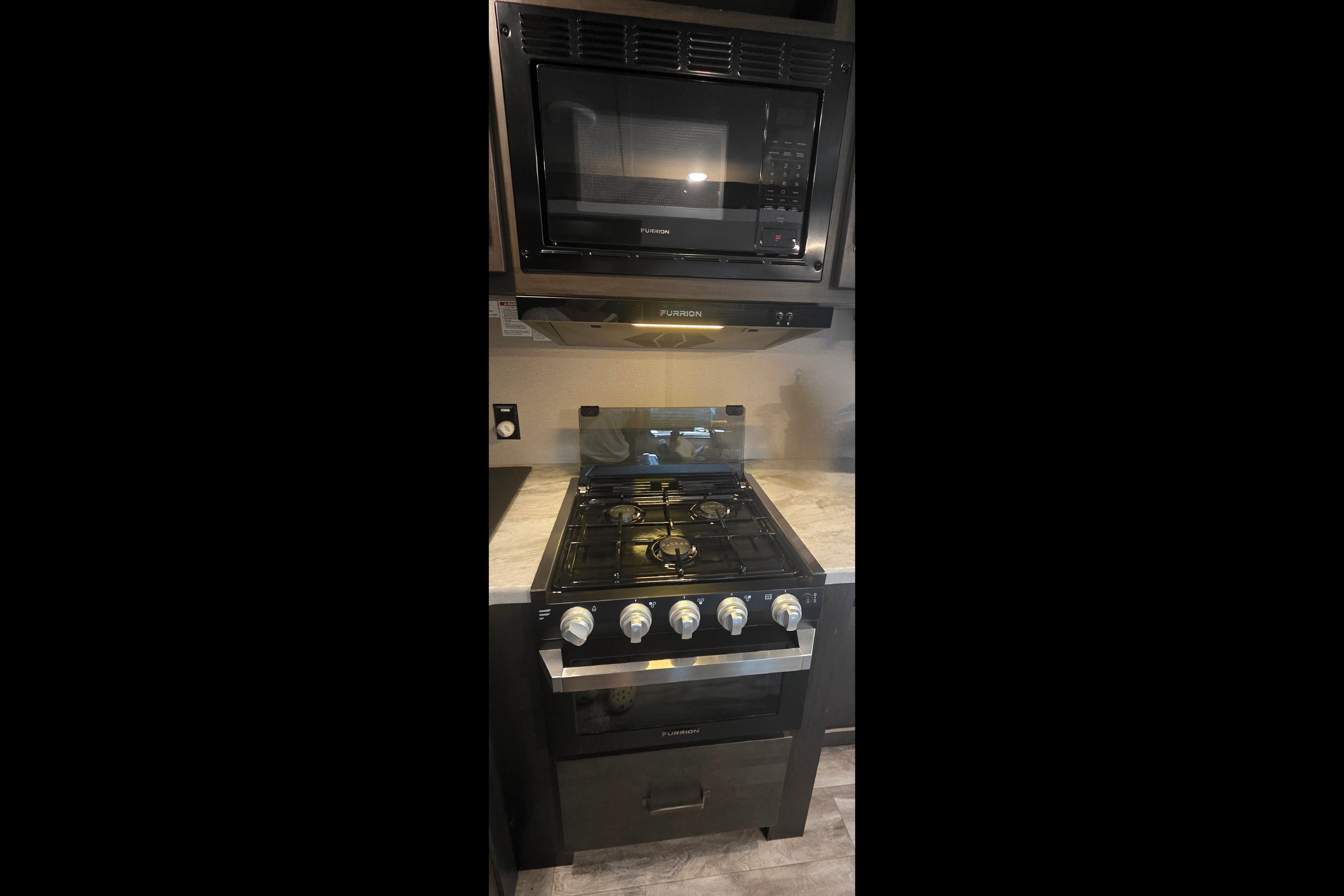 2021 Grand Design Xplor 265 bunk house family/pet friendly