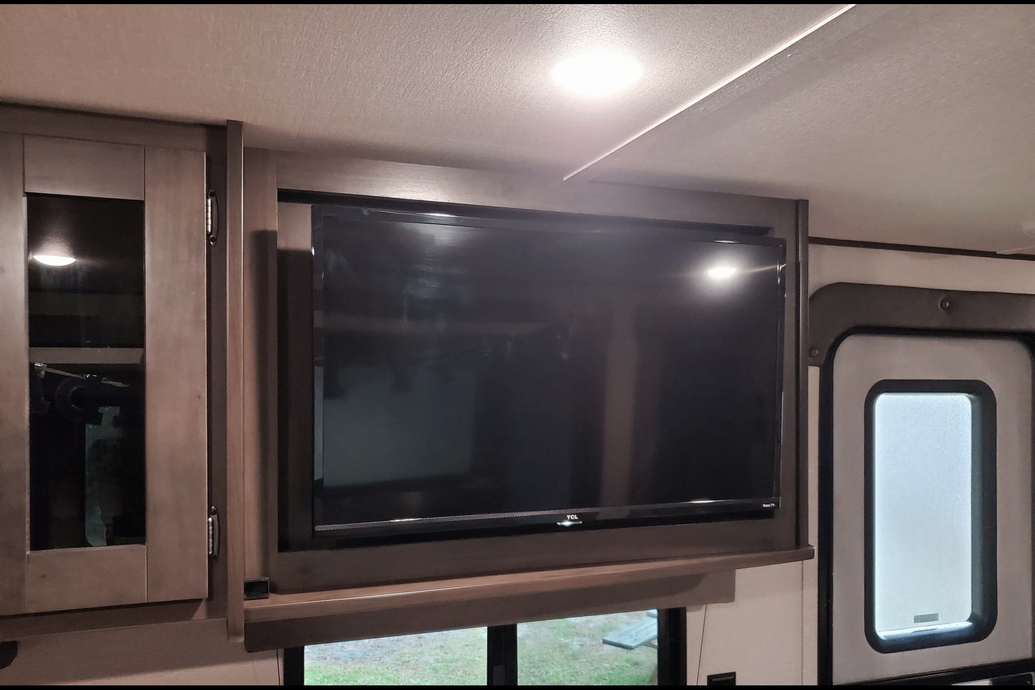 2021 Grand Design Xplor 265 bunk house family/pet friendly